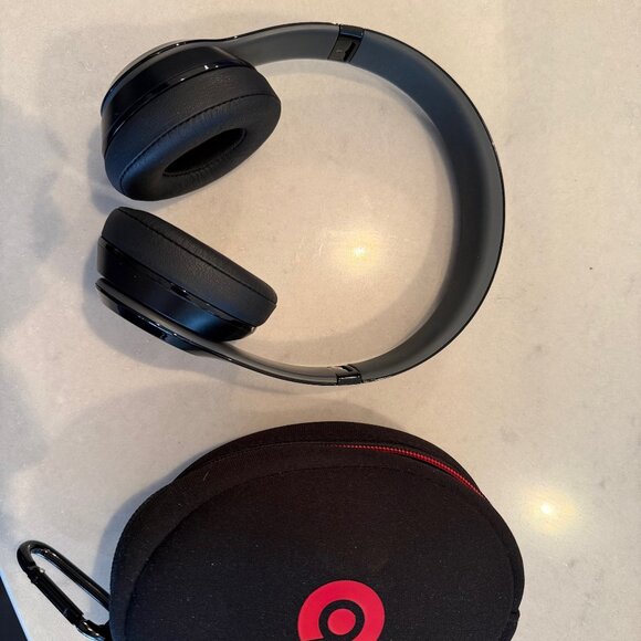 Beats Solo